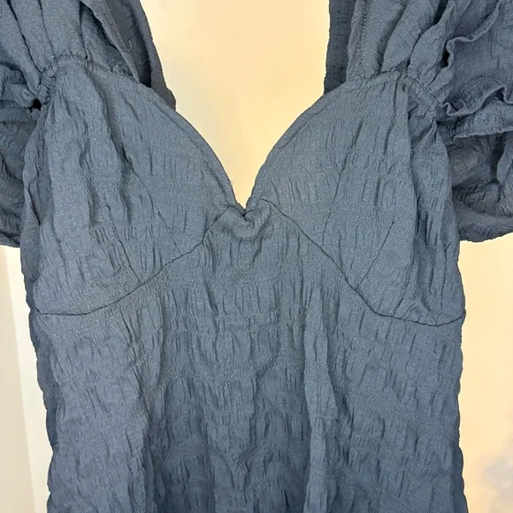 PrettyLittleThing NWT Black PuffSleeve Textured V-Bar Bodycon Mini Dress Size 18 - Picture 6 of 12